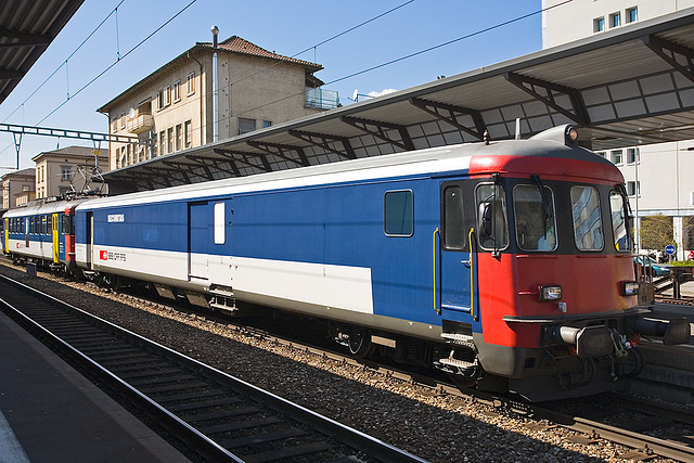 070401 Aarau Jail-train