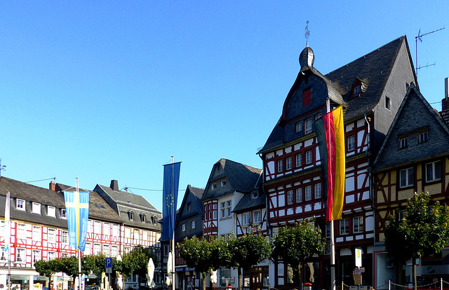 DE - Adenau - Häuser am Markt