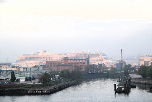 Blick vom Stintfang  morgens Hamburg  (1)