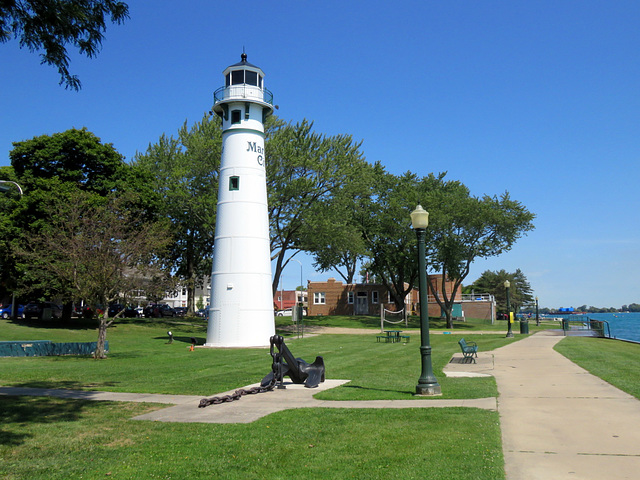 Decorative lighthouse