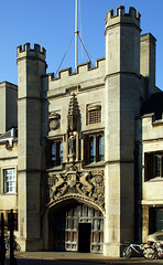 Cambridge - Christ's College gatehouse from SW 2013-06-05