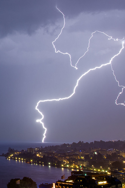 160731 orage Montreux 1