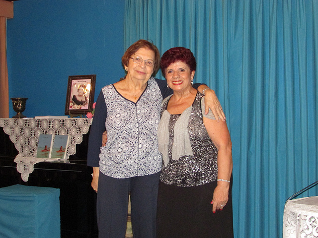 Gracinha Rego e Aparecida Barreto