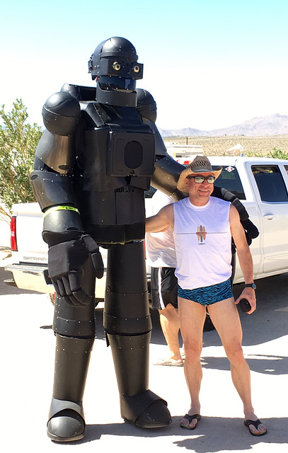 Robot & Randy (0433)
