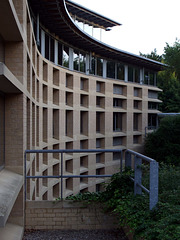 Cambridge - Centre for Mathematical Sciences - W front of pavilion B from N 2015-08-28