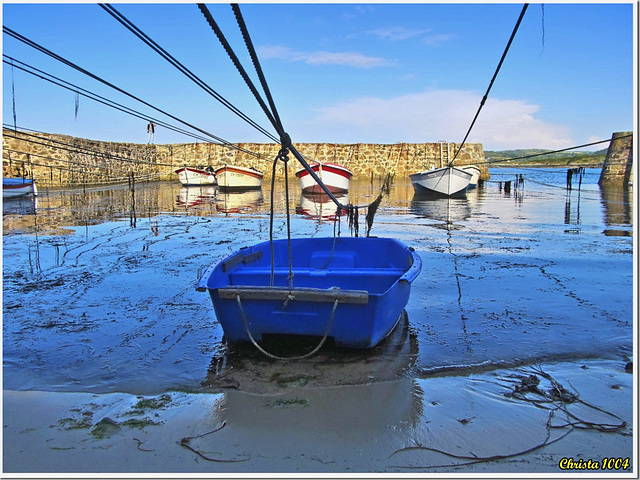 In every boat there is a bench - HBM