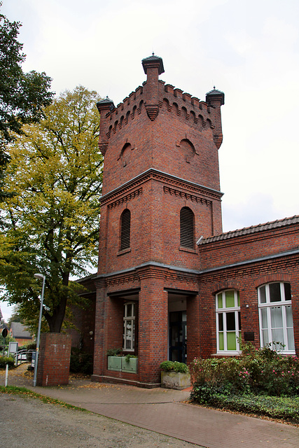 Zeche Schlägel & Eisen 5/6, ehemaliges Pförtnerhaus mit Uhrturm (Herten-Scherlebeck) / 17.10.2020