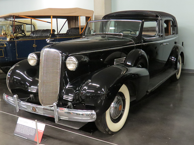 1937 Cadillac Series 85 Fleetwood Town Car