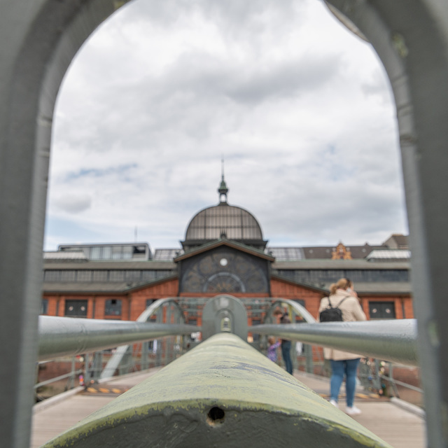 Die Fischauktionshalle im Visier