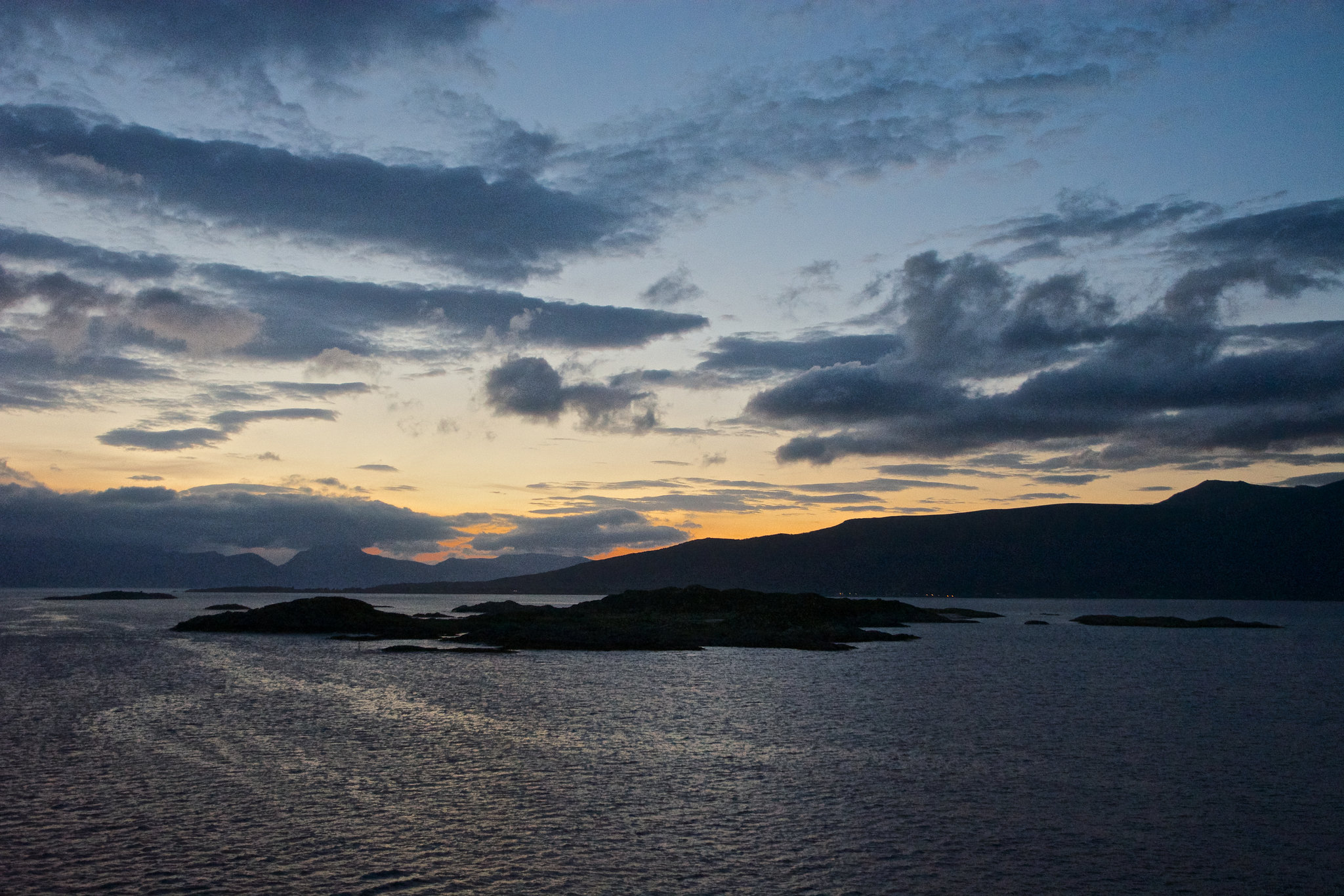 Entre Svolvaer et Stokmarknes (Norvège)