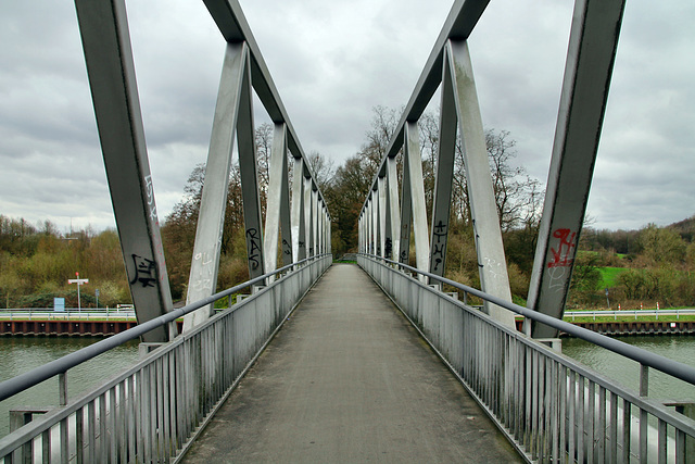 Fußgängerbrücke anstelle der ehem. Zechenbahnbrücke über dem Datteln-Hamm-Kanal (Lünen-Lippholthausen) / 16.03.2019