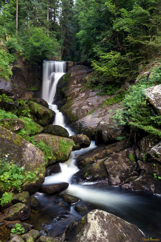 Abends am Wasserfall