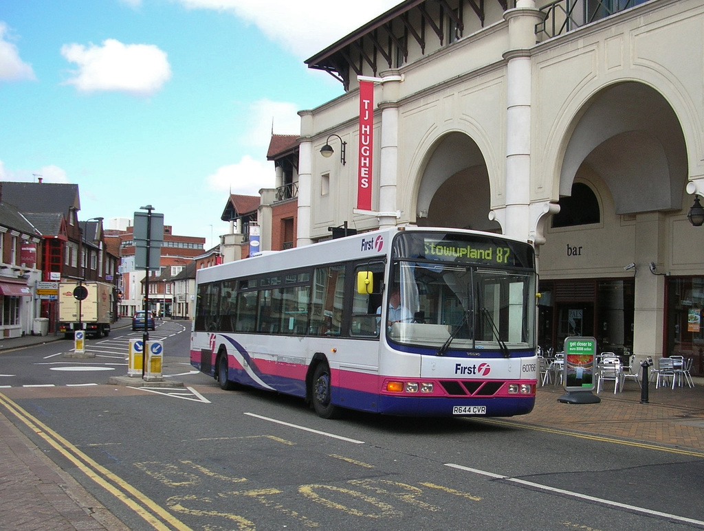 DSCN1094 First Eastern Counties 60766 (R644 CVR) in Ipswich - 4 Sep 2007