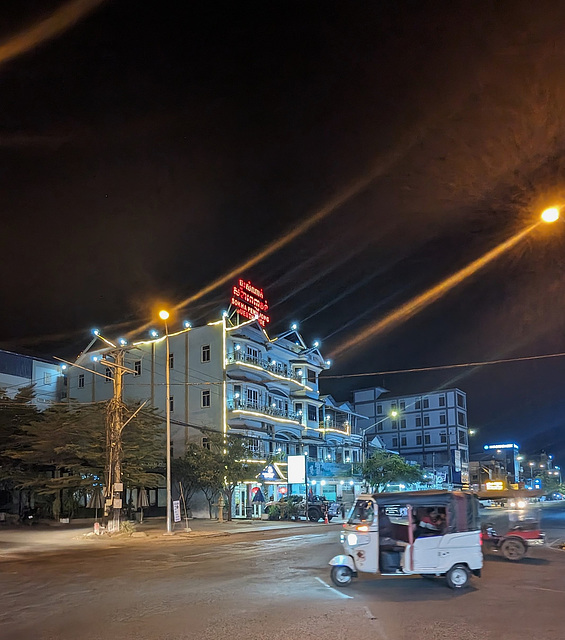 Tuk-tuk de soir / Night-time tuk-tuk