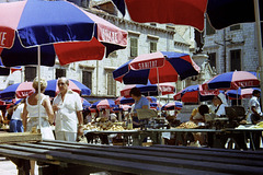 Market, Dubrovnik (23 00)