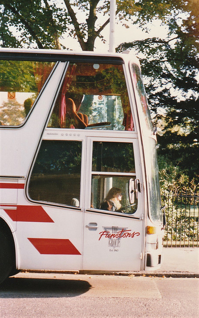 Funstons TIA 5819 (DVC 357Y) in Cambridge – 28 Aug 1989 (98-12)