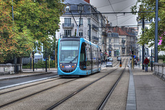 BESANCON: HDR du pont de la République et du tram.