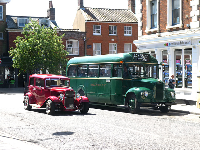 East Dereham Bus Rally - 8 May 2022 (P11106400)