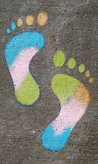 Colourfur footprints / Empreintes de géant coloré