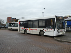 Star Travel KX59 CXR in Newmarket - 30 Nov 2021 (P1100064)