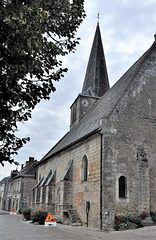 Cycling from Bordeaux Vineyards to the Atlantic Coast / Savonnières