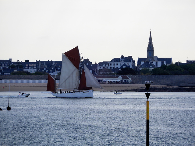 le BICHE sort ses voiles touche Z recommandée