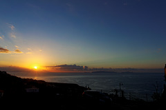 ... noch ein letzter Sonnenaufgang über der Bucht von Santa Cruz, bevor's wieder nach Hause geht ... (© Buelipix)