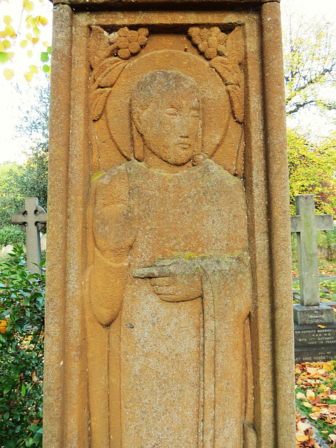 brompton cemetery, london,emmeline pankhurst, +1928, cross by julian phelps allan