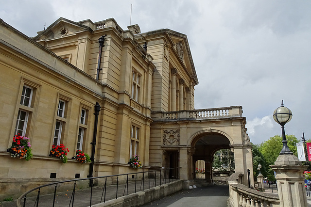 Cheltenham Town Hall