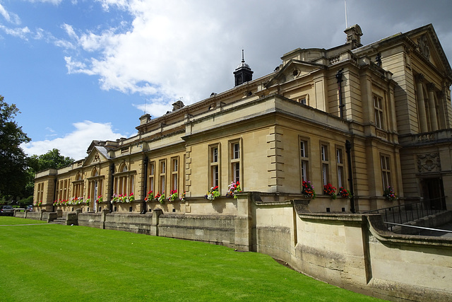 Cheltenham Town Hall