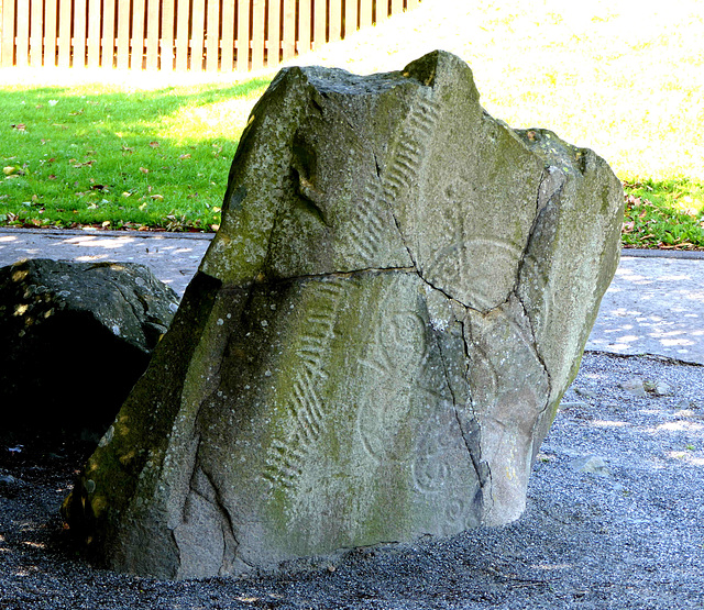 Inverurie - Brandsbutt Stone