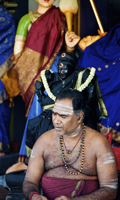 Colourful Singapur ✿ Sri Mariamman Temple