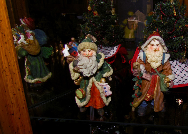 Old World Santas