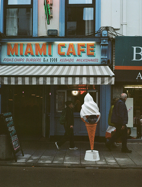 Miami Cafe
