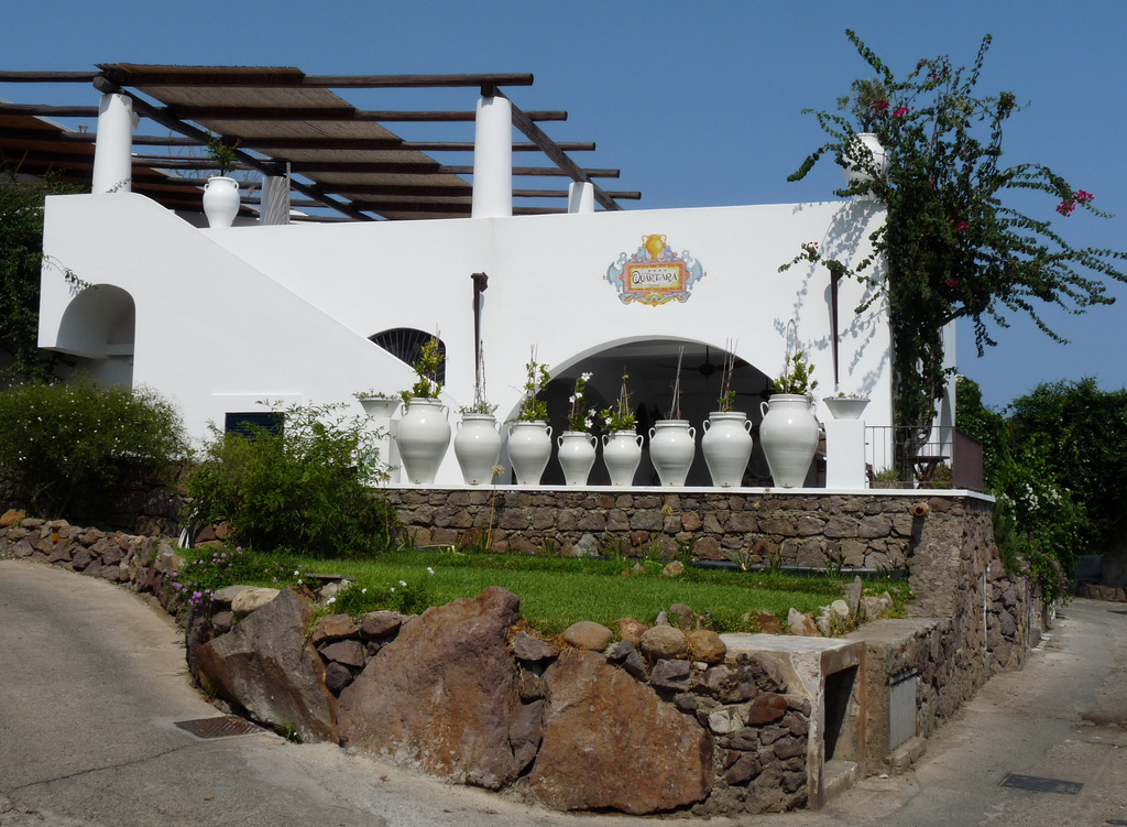 Panarea- Quartara Hotel