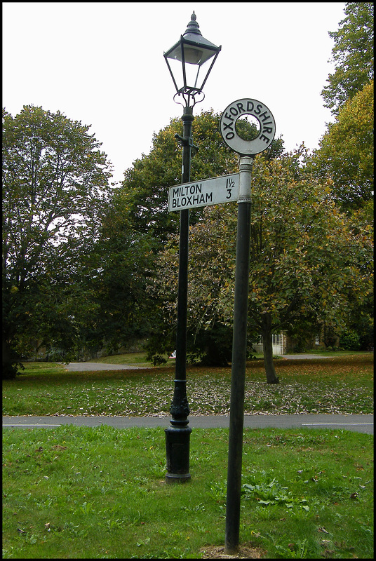 Adderbury signpost