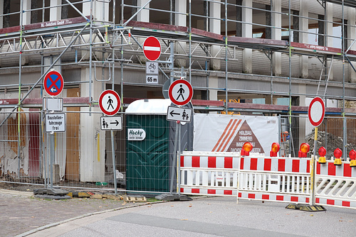 unclear traffic conditions