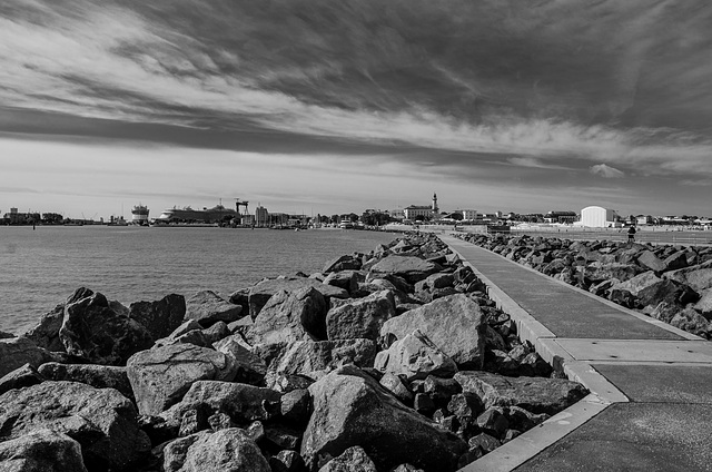 Westmole Warnemünde