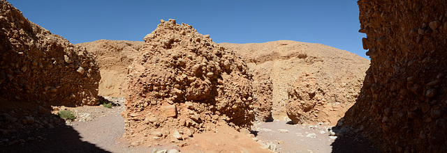 Israel, The Mountains of Eilat, Exit from Red Canyon