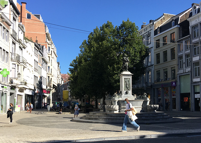 Fontaine de la Vierge