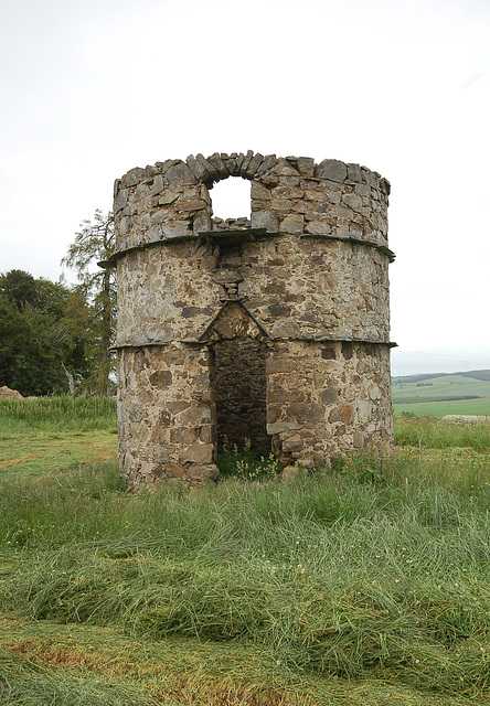 Derelict Building, Lessendrum Estate, Aberdeenshire