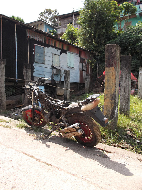 Moto fatiguée (1)