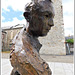 Statue d'Albert Camus par Roger Vène à Dinan (22)