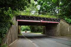 Brücke der ehemaligen Zechenbahn Lohberg über der Ziegelstraße (Dinslaken) / 4.06.2020