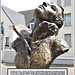 Statue de Barbara par Roger Vène à Dinan (22)