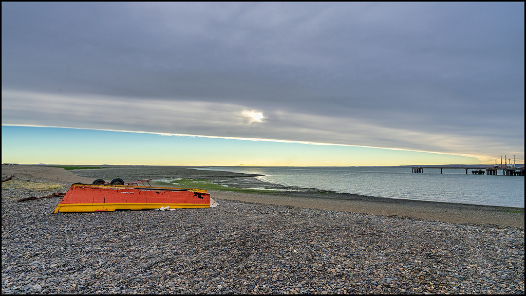 the orange boat