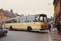 Venture Transport HIL 5956 in Moreton-in-Marsh – 1 Jun 1993 (195-18)