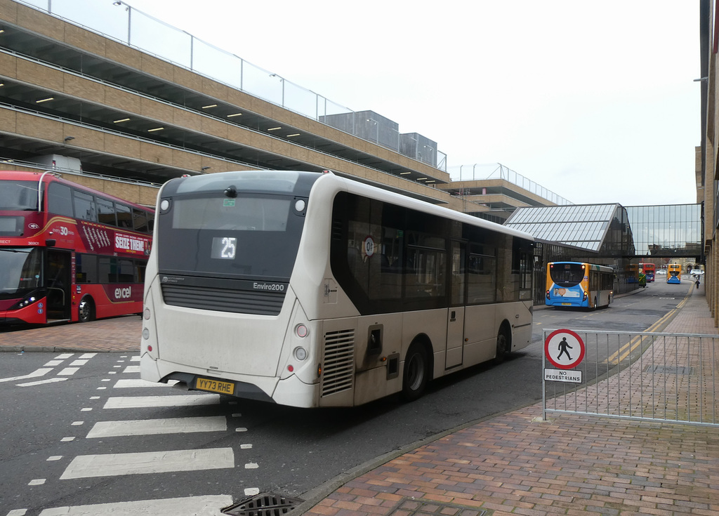 Vectare 355 (YY73 RHE) in Peterborough - 21 Mar 2024 (P1170746)