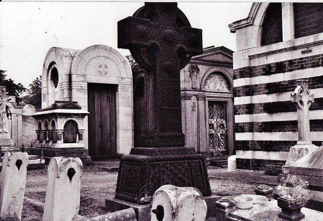 st mary's r.c. cemetery, kensal green, london