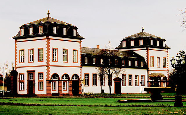 Hanau-Schloss Philippsruhe - Nebengebäude